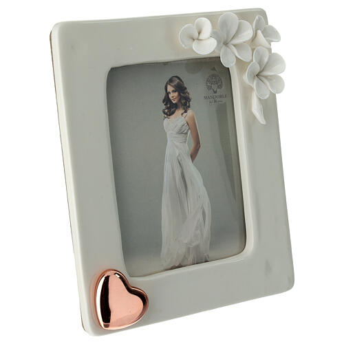 Photo frame with small flowers and heart, 8x6 in 3
