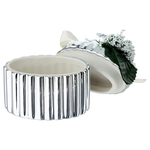 Cofanetto ovale argentato con fiocchetto e decoro fiori 5 cm Bagutta 5