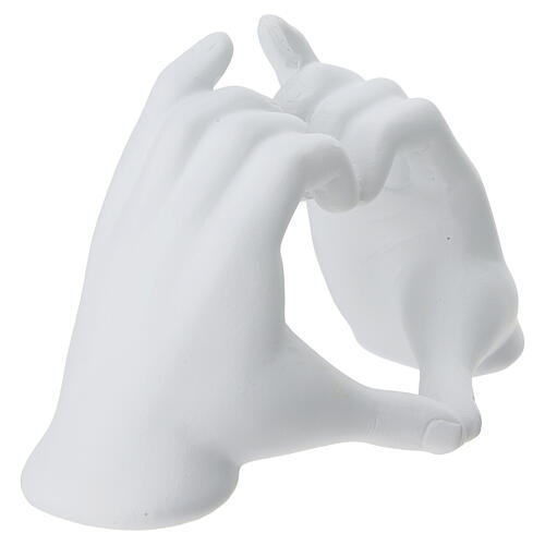 Escultura moderna mãos em forma de coração 15x8x6 cm 3