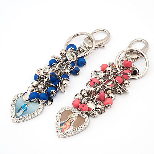Key-ring with heart-shaped charms 1