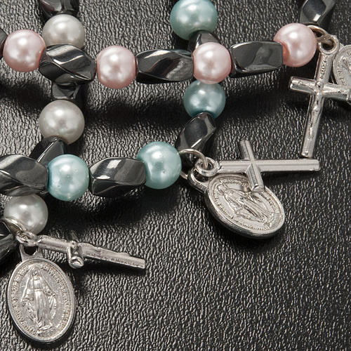 Bracelet religieux élastique hématite et imitation perle 4