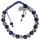 Armband mit Perlen aus Glas und Metall auf blauer Kordel s2