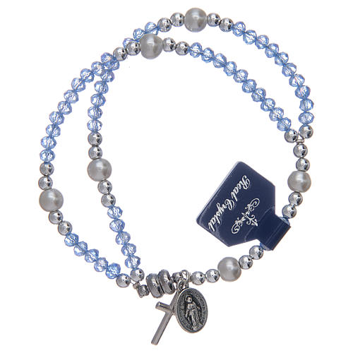 Bracelet avec grains en cristal bleu clair 1