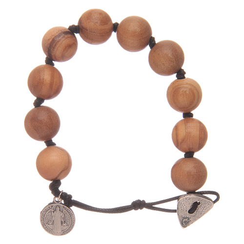 Dozen rosary bracelet with wooden grains and a Saint Benedict medalet 1