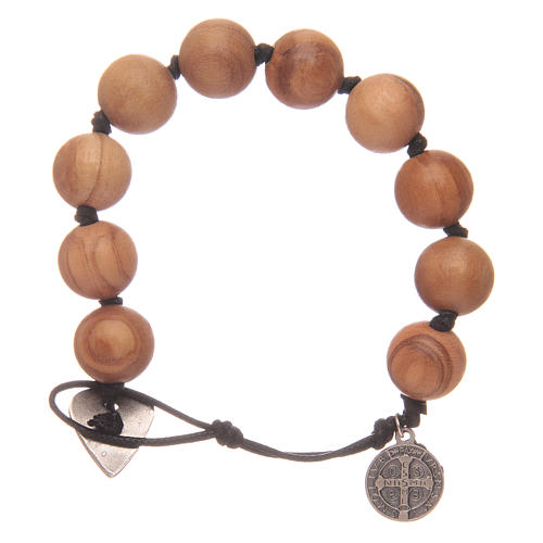 Dozen rosary bracelet with wooden grains and a Saint Benedict medalet 2
