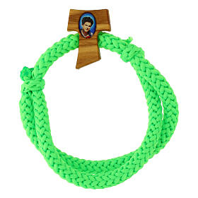 Adjustable green bracelet of Carlo Acutis, olivewood tau cross