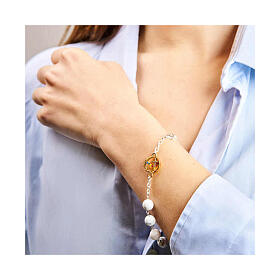 Bracelet acier grains howlite blanche médaille dorée Jubilé Endless