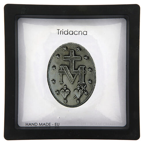 Elastic rosary bracelet with Miraculous Medal and 0.24 in tridacna beads 4