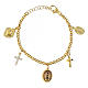 Pulseira Amen em latão dourado com zircões brancos medalha Nossa Senhora de Loreto e berloques s1