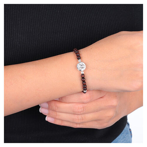 Pulsera Carlo Acutis palisandro separador acero granos 4 mm 2