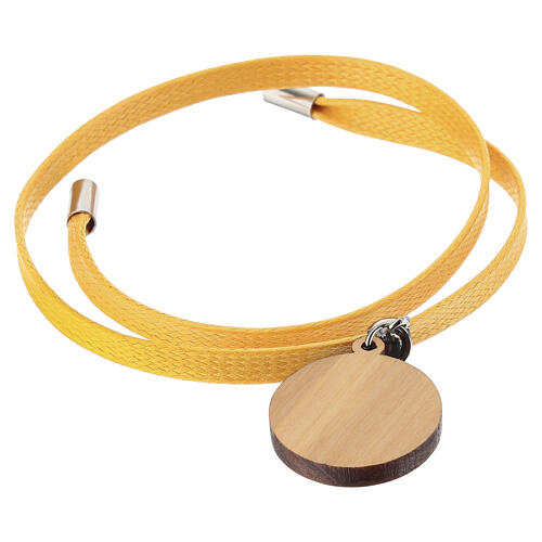 Yellow bracelet with Pope Leo XIV medal, Monastery of Poor Clares, natural olivewood, magnetic clasp 3