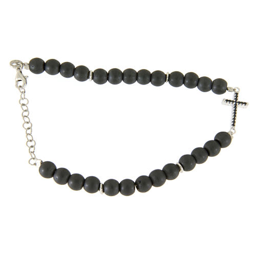 Bracelet avec croix zircons noirs et perles hématite gris mat 2