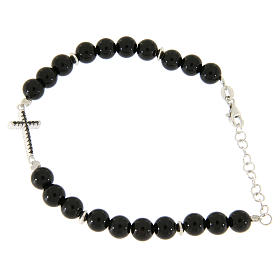 Bracelet grains noirs en onyx avec croix argent et zircons noirs