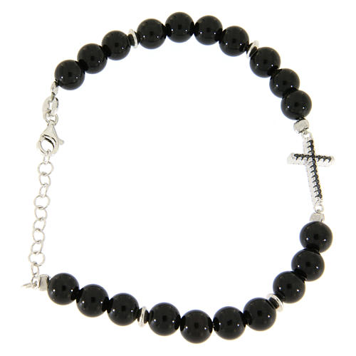 Bracelet grains noirs en onyx avec croix argent et zircons noirs 1