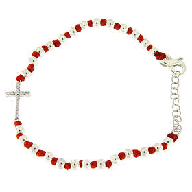 Bracelet with silver spheres sized 3 mm, red cotton knots and white zirconate cross