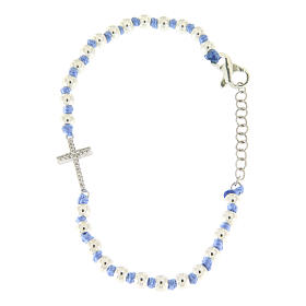 Bracelet avec corde et noeuds bleus grains 3 mm et croix argent zircons blancs