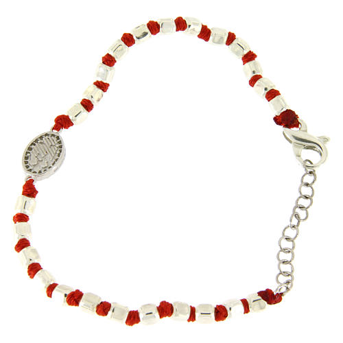 Bracelet perles facettes argent 2 mm corde rouge en coton médaille Ste Rita zircons blancs 2