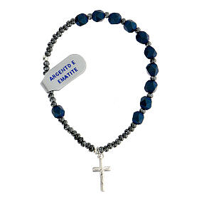 Bracelet dizainier gros grains à facettes hématite bleue matte et croix argent 925