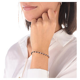 Armband aus Hämatit mit Kreuz aus bronzefarbenem Silber 925