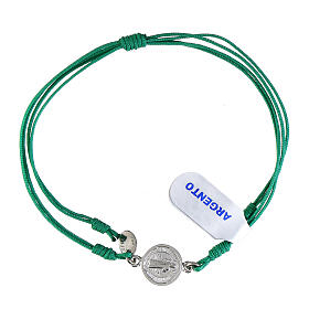 Pulsera verde cuerda medalla San Benito plata