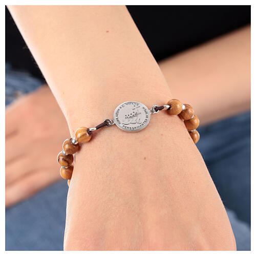 Olivewood bracelet with 2025 Jubilee medal, 925 silver 3