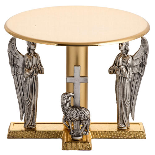 Trono latón con ángeles y cordero en bronce 1
