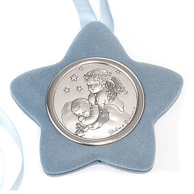 Medaillons für Wiege: Dekoration für Kinderbett in Form eines Sterns mit Medaille die einen betenden Engel mit Kind zeigt