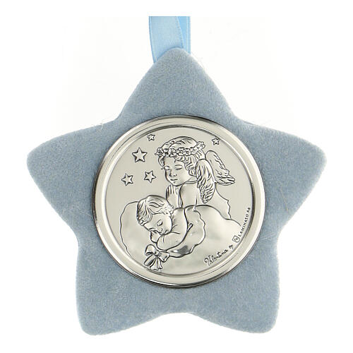 Dekoration für Kinderbett in Form eines Sterns mit Medaille die einen betenden Engel mit Kind zeigt 1