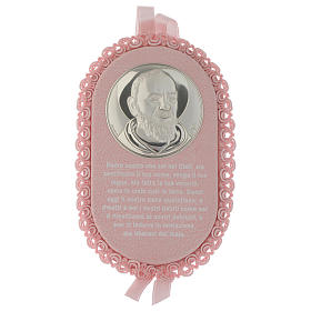 Medalhões e Medalhas para Berço: Medalha para berço cor-de-rosa oval Padre Pio com oração ITA e caixa de música
