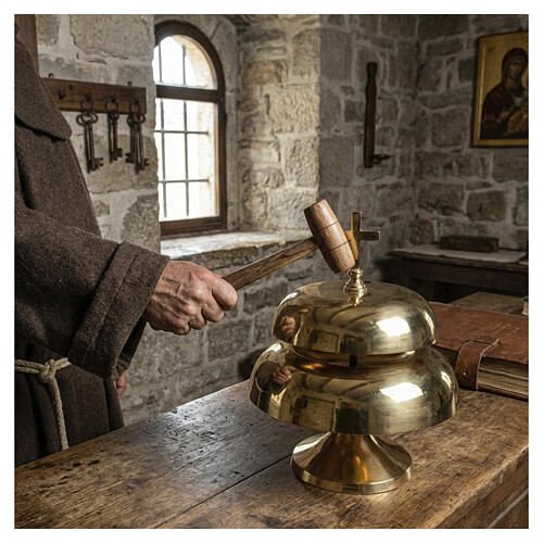 Altar Bell Two‑Tone Cast Brass, 32 cm 4