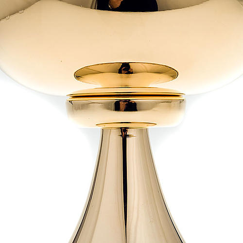 Golden Ciborium with plexiglass rotating lid 4