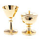 Cálice e píxide latão dourado brilhante