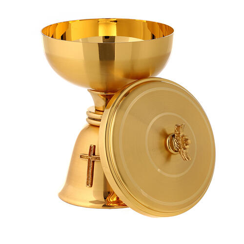 Chalice and ciborium gold-plated cross 3