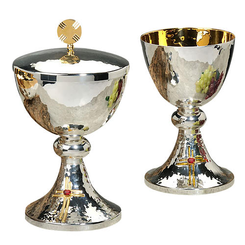 Chalice and ciborium glass cross 1