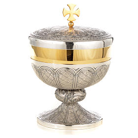 Calices Ciboires Patènes en métal: Calice, ciboire laiton argent 12 apôtres Calices Ciboires Patènes en métal: Calice, ciboire laiton argent 12 apôtres