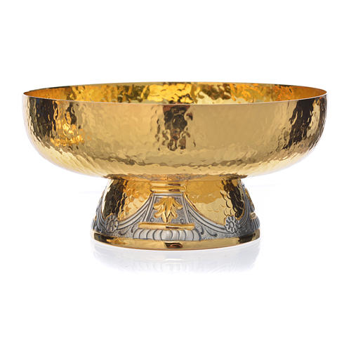 Chalice and bowl paten with evangelists symbol 7