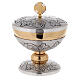 Chalice, ciborium and paten with brunches of grapes s8