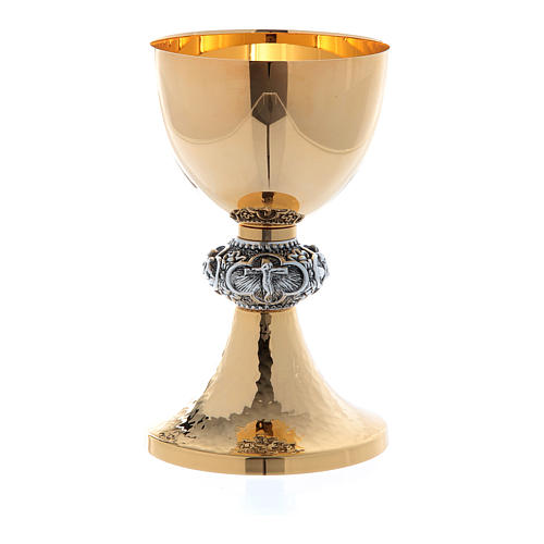 Chalice and ciborium with smooth and shiny cup 2