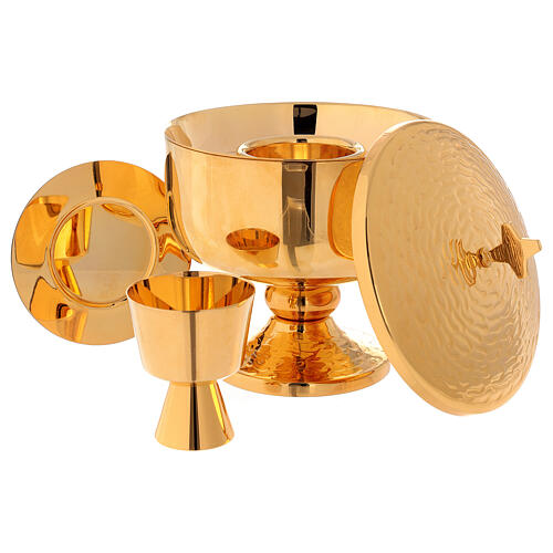 Chalice, ciborium and paten gold plated brass wavy 2