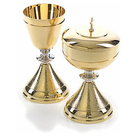 Chalice and Ciborium in golden brass, Knurled finishing