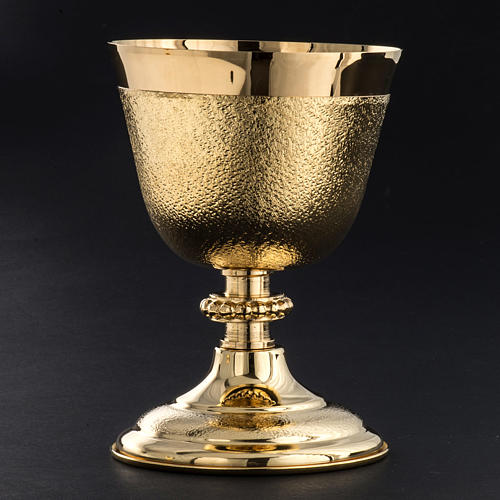 Chalice and Ciborium with golden knurled finishing 2