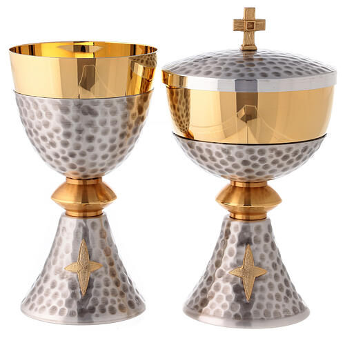 Chalice and ciborium, with cross and contrast foot, hammered fin 1