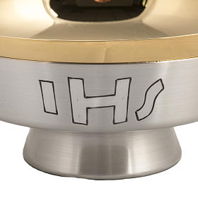 Paten in brass, 24K gold plating, polished finish and IHS symbol