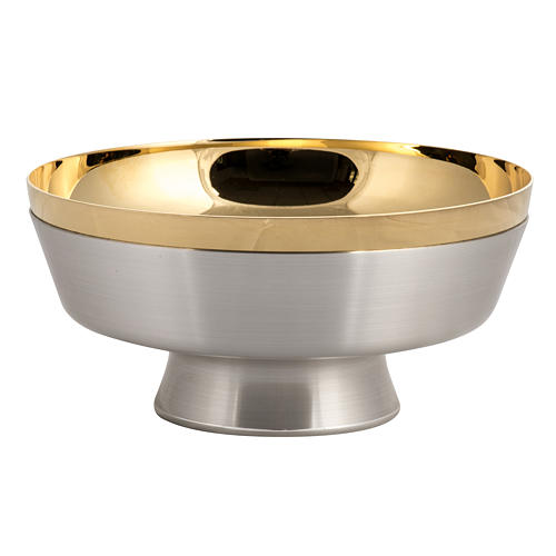 Paten in silver plated brass, satin finish 14cm diam. 1