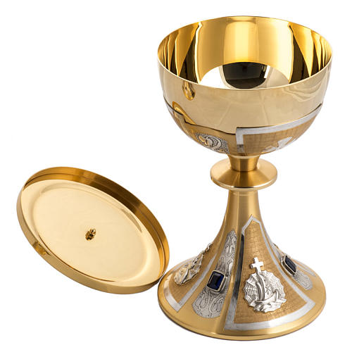 Chalice and ciborium in two tone brass, chiselled with blue ston 8