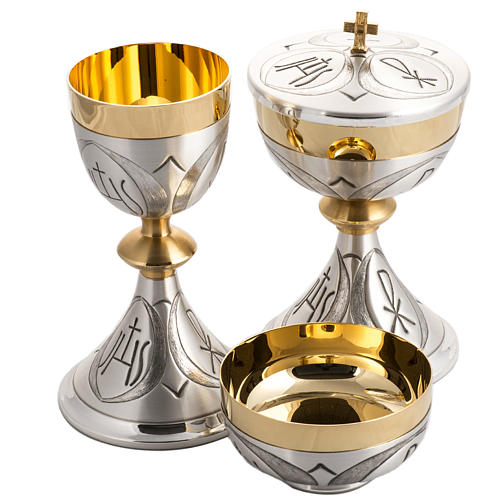 Chalice ciborium and paten in bronze, chiselled and satin IHS 1