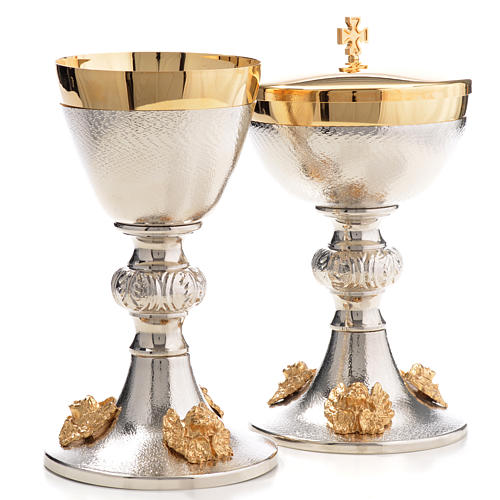 Chalice and Ciborium, silver plated with golden putti 3