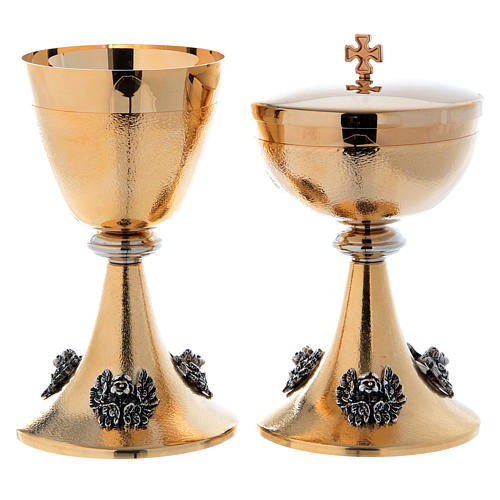 Chalice and Ciborium in gold-plated brass with silver putti 1