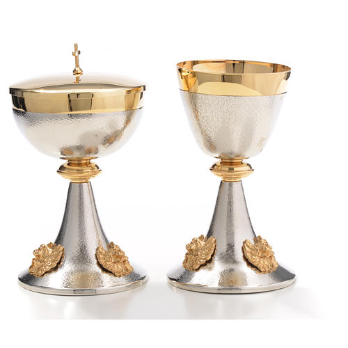 Chalice and Ciborium in silver brass with golden putti 9