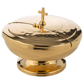 Ciborium in gold-plated brass with opening lid